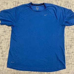 Nike Running Miler Top